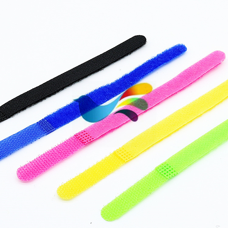 魔術(shù)貼 魔術(shù)貼