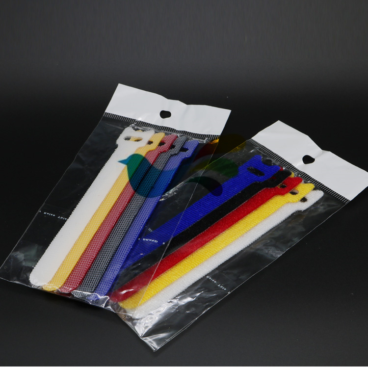 背靠背魔術(shù)貼 背靠背魔術(shù)貼